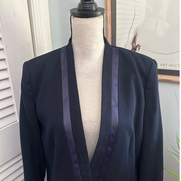 CARLISLE COLLECTION Womens Jacket 12 Navy Blue Satin Trim Timeless Classic - Picture 4 of 13